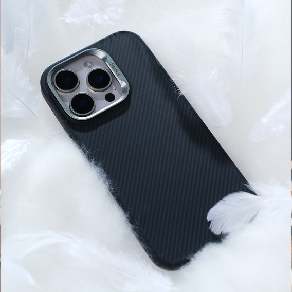 BENKS Kevlar Armor PRO Carbon Fiber 600D D065 θήκη για MagSafe για iPhone 16 Pro