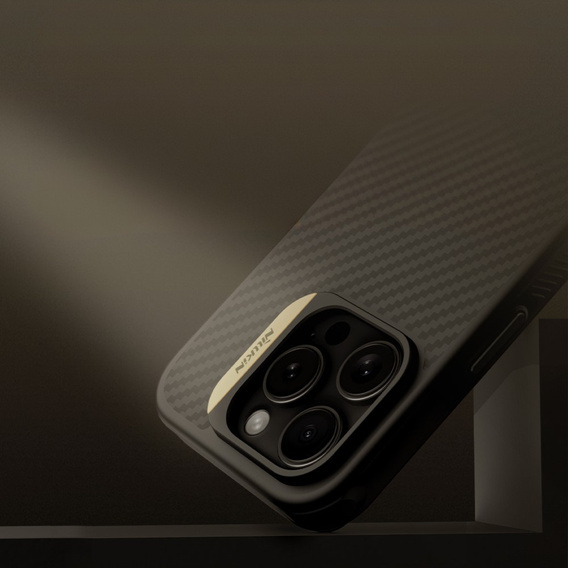 Θήκη για iPhone 16 Pro Max, θωρακισμένη Nillkin, Carbon Fiber, για Magsafe, χρυσή